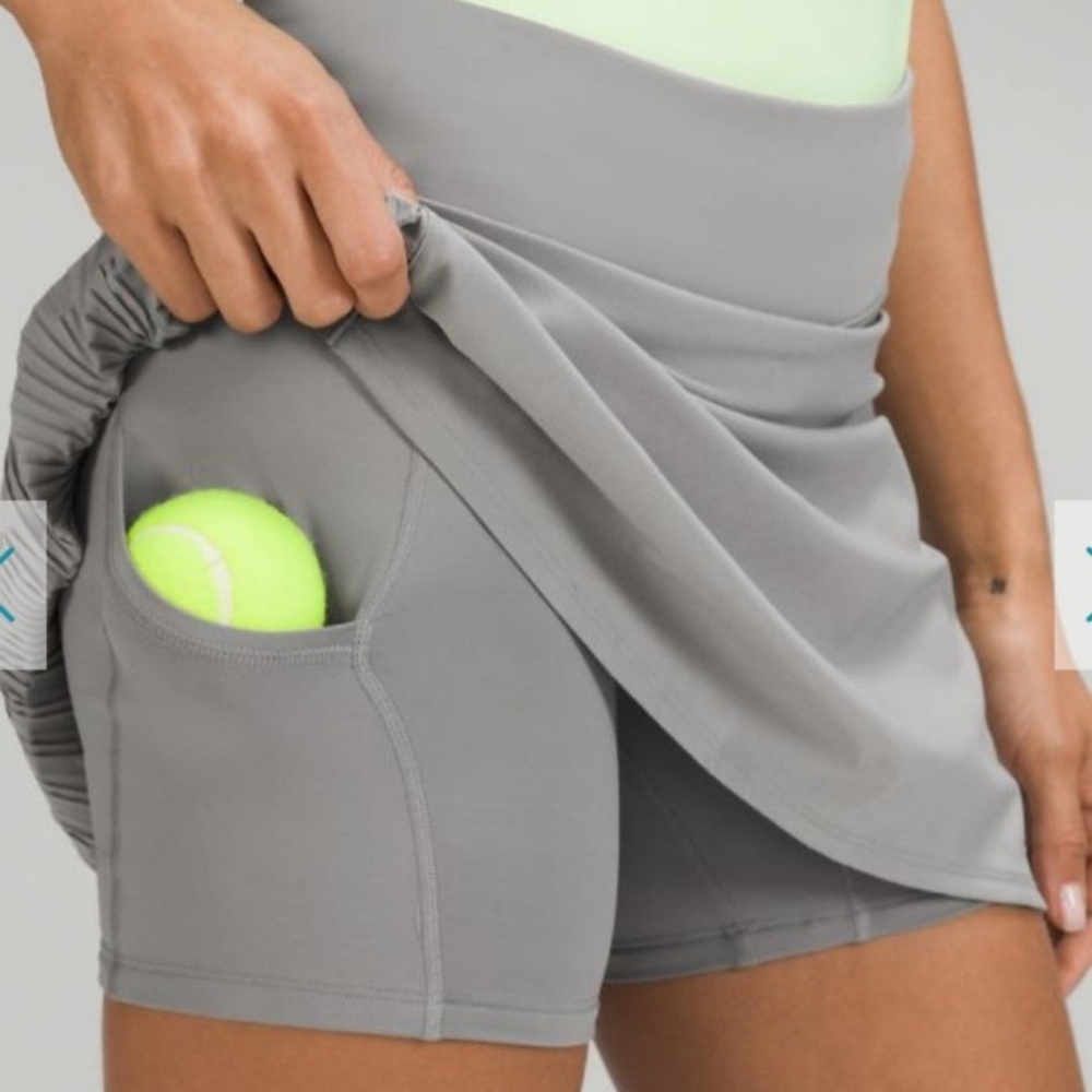 Lululemon Pleated HR Tennis Skirt Gull Grey 8 - Picture 4 of 9